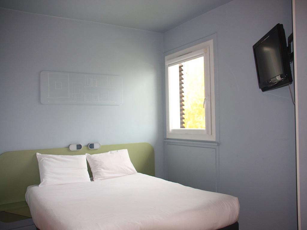 Ibis Budget Thonon Les Bains Rom bilde